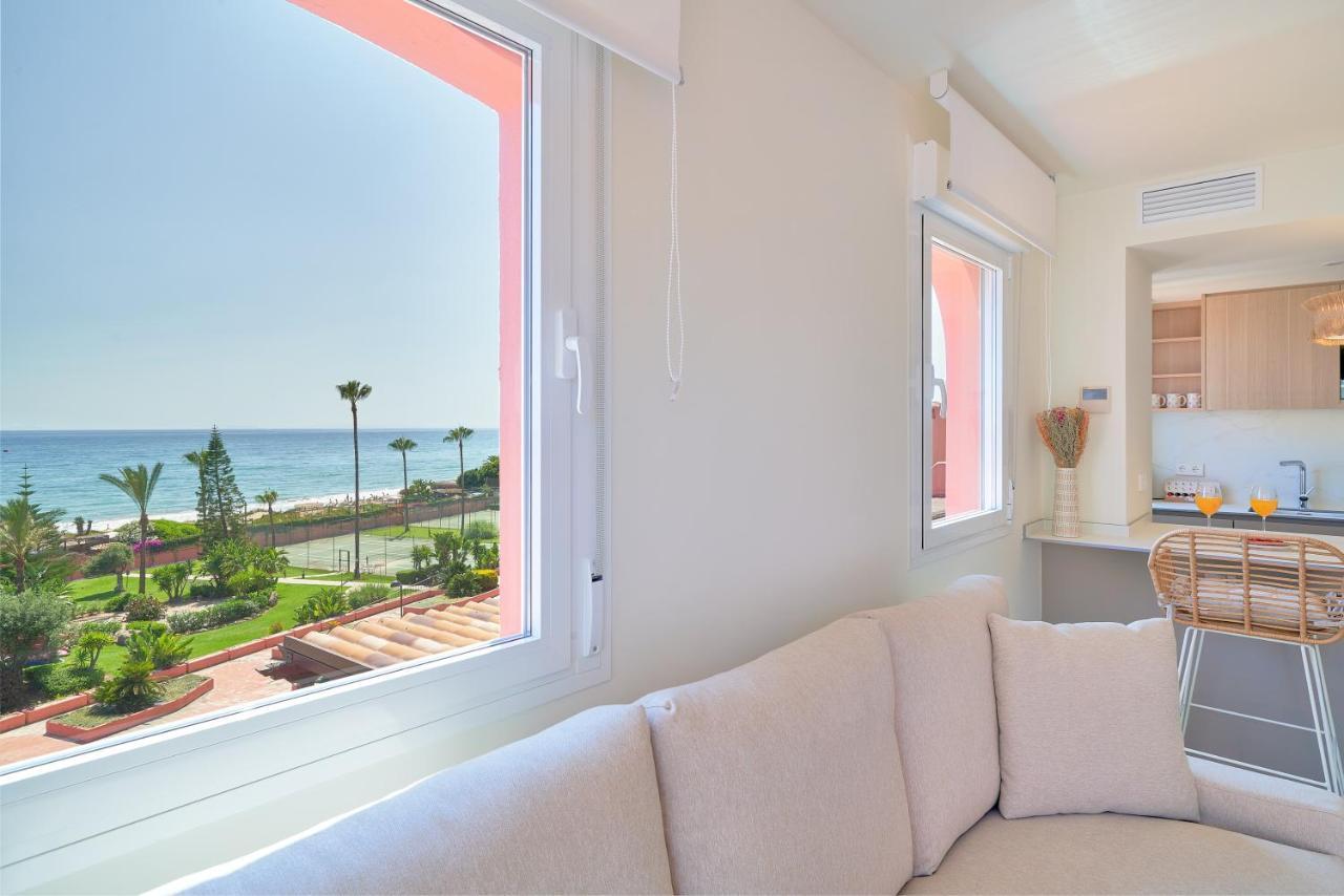 Sea Suite Beachfront Марбелья Экстерьер фото